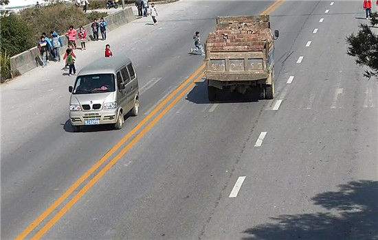 隧道緊急電話廣播